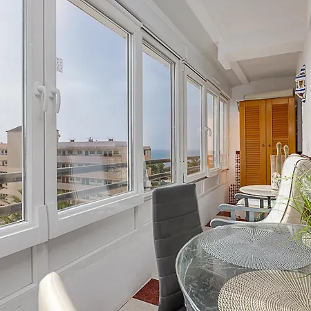 Miramar Magic Sea & Sunrise View Apartment