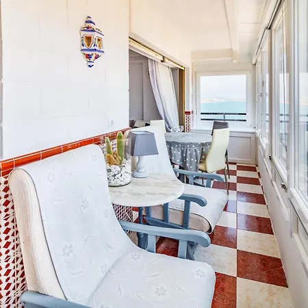 Miramar Magic Sea & Sunrise View Апартаменты Торевьиа